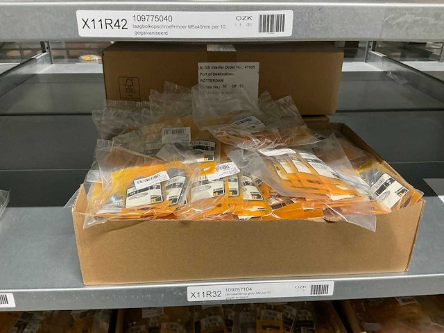 Partij bevestigingsmateriaal - afbeelding 45 van  59