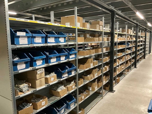 Partij bevestigingsmateriaal - afbeelding 1 van  33