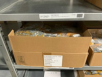 Partij bevestigingsmateriaal - afbeelding 14 van  31