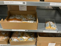 Partij bevestigingsmateriaal - afbeelding 31 van  31