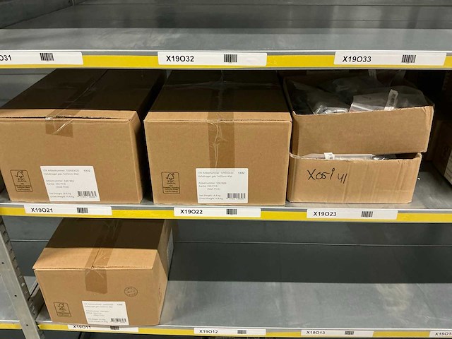 Partij bevestigingsmateriaal - afbeelding 31 van  42