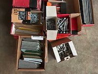 Partij bevestigingsmateriaal - afbeelding 2 van  3