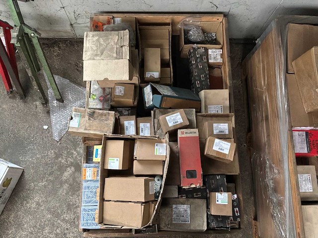 Partij bevestigingsmateriaal - afbeelding 4 van  8
