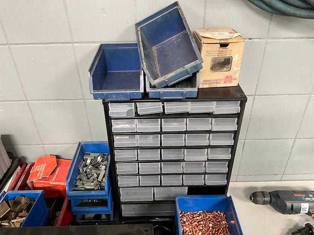 Partij bevestigingsmateriaal - afbeelding 8 van  9