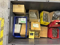 Partij bevestigingsmateriaal - afbeelding 2 van  5