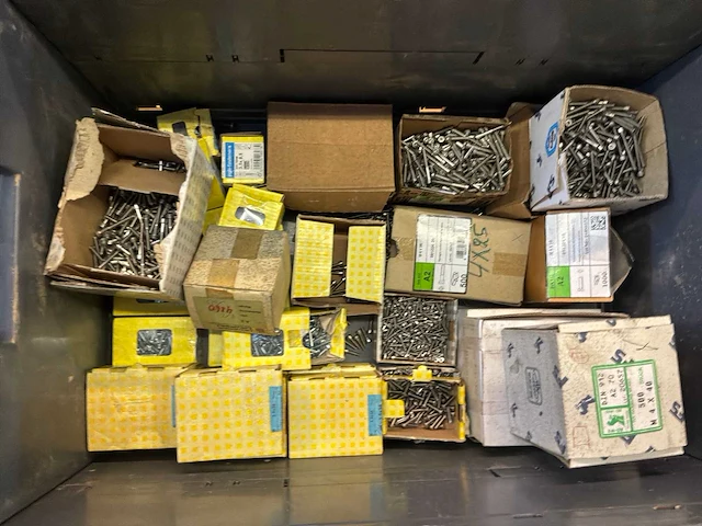 Partij bevestigingsmateriaal - afbeelding 3 van  5