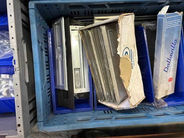 Partij bevestigingsmateriaal - afbeelding 4 van  5