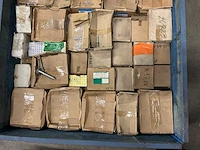 Partij bevestigingsmateriaal - afbeelding 2 van  6