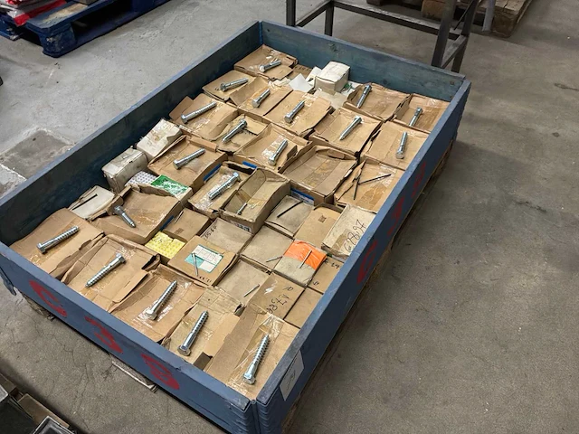 Partij bevestigingsmateriaal - afbeelding 3 van  6