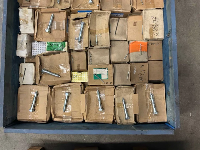Partij bevestigingsmateriaal - afbeelding 4 van  6