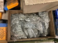 Partij bevestigingsmateriaal - afbeelding 1 van  13