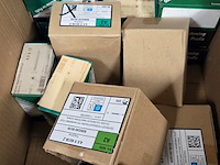 Partij bevestigingsmateriaal - afbeelding 14 van  20