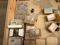 Partij bevestigingsmateriaal - afbeelding 8 van  11