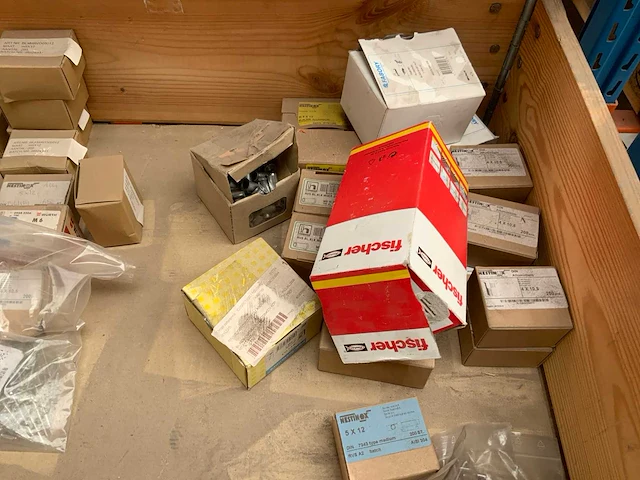 Partij bevestigingsmateriaal - afbeelding 11 van  11