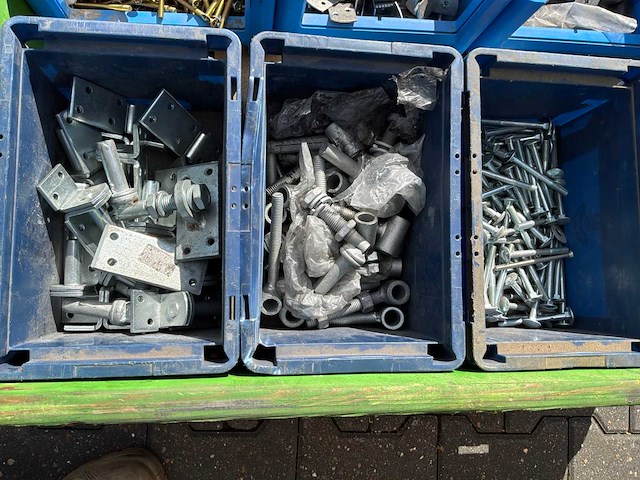 Partij bevestigingsmateriaal - afbeelding 4 van  4