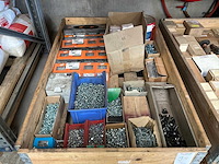Partij bevestigingsmateriaal - afbeelding 1 van  3