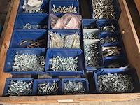 Partij bevestigingsmateriaal - afbeelding 2 van  4