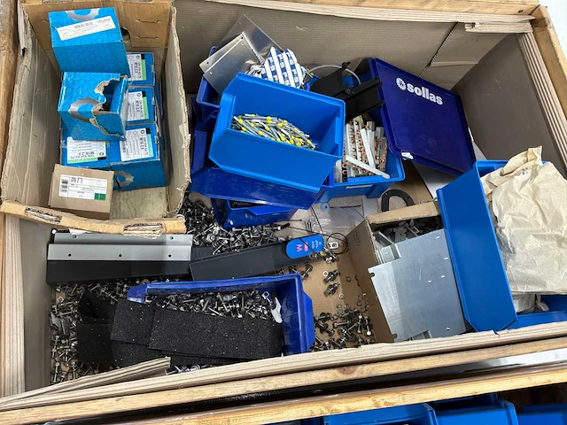Partij bevestigingsmateriaal - afbeelding 5 van  8