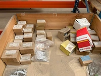 Partij bevestigingsmateriaal - afbeelding 15 van  27