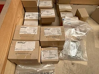 Partij bevestigingsmateriaal - afbeelding 16 van  27