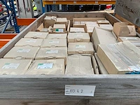 Partij bevestigingsmateriaal - afbeelding 26 van  27