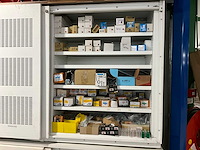 Partij bevestigingsmaterialen en divers - afbeelding 1 van  14