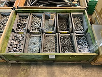 Partij bevestigingsmaterialen en koppelingen - afbeelding 1 van  7