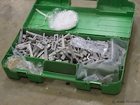 Partij bevestigingsmaterialen in opbergkoffer - afbeelding 1 van  4