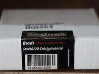 Partij bevestigingsmaterialen o.a. dutack afwerkspijkers skn16 5138030 & spaanplaatschroeven 3.0 x 20 - afbeelding 3 van  7