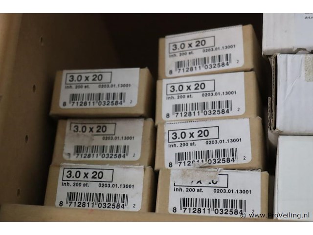 Partij bevestigingsmaterialen o.a. dutack afwerkspijkers skn16 5138030 & spaanplaatschroeven 3.0 x 20 - afbeelding 5 van  7