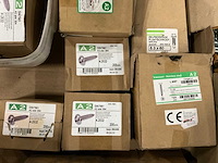 Partij bevestigingsmaterialen o.a. rvs - afbeelding 4 van  11
