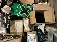 Partij bevestigingsmaterialen o.a. rvs - afbeelding 8 van  11