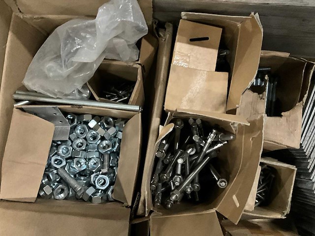 Partij bevestigingsmaterialen o.a. rvs - afbeelding 3 van  8