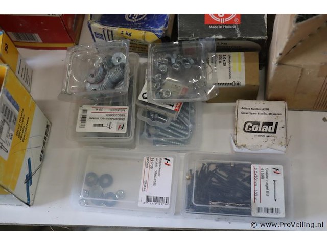 Partij bevestigingsmaterialen o.a. spax 4cut spaanplaatschroef - afbeelding 2 van  9
