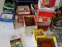 Partij bevestigingsmaterialen o.a. spax 4cut spaanplaatschroef - afbeelding 3 van  9