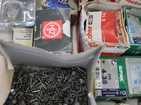Partij bevestigingsmaterialen o.a. spax 4cut spaanplaatschroef - afbeelding 6 van  9