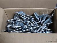 Partij bevestigingsmaterialen t.b.v. zonnepanelen - afbeelding 3 van  7