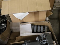 Partij bevestigingsmaterialen t.b.v. zonnepanelen - afbeelding 6 van  9