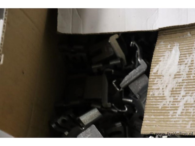 Partij bevestigingsmaterialen t.b.v. zonnepanelen - afbeelding 8 van  9