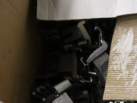 Partij bevestigingsmaterialen t.b.v. zonnepanelen - afbeelding 8 van  9