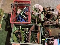 Partij bevestigingsmaterialen - afbeelding 3 van  5