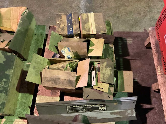 Partij bevestigingsmaterialen - afbeelding 3 van  5