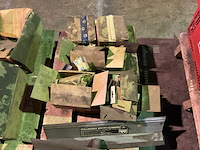 Partij bevestigingsmaterialen - afbeelding 3 van  5