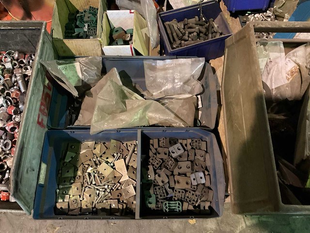 Partij bevestigingsmaterialen - afbeelding 4 van  6