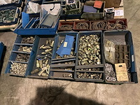 Partij bevestigingsmaterialen - afbeelding 2 van  4