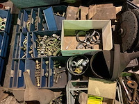 Partij bevestigingsmaterialen - afbeelding 2 van  5