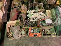 Partij bevestigingsmaterialen - afbeelding 2 van  5