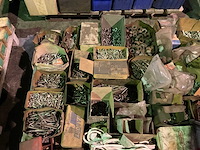 Partij bevestigingsmaterialen - afbeelding 3 van  5