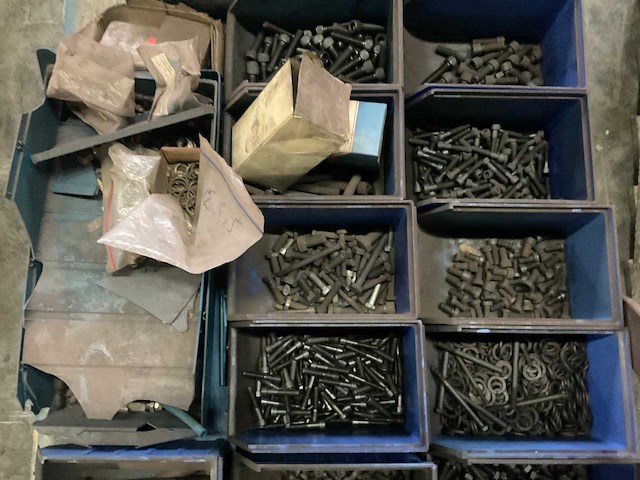 Partij bevestigingsmaterialen - afbeelding 3 van  5