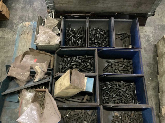 Partij bevestigingsmaterialen - afbeelding 4 van  5